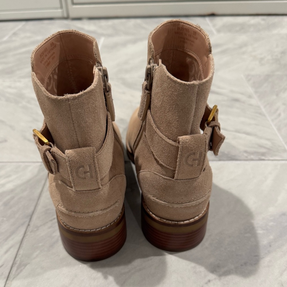 Cole Haan Hampshire Buckle Ankle Boot Size 8 - Picture 2 of 9